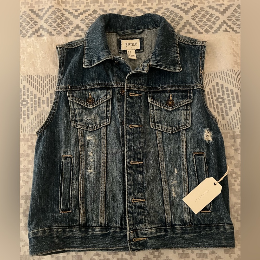 Brand new Forever 21 Denim Vest